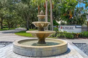 7782 Club Ln, Sarasota, FL 34238 - Photo 6