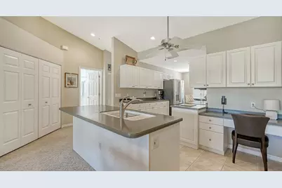 7609 Sweetbay Circle #7609, Bradenton, FL 34203 - Photo 16