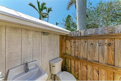 12204 45th Avenue Drive W, Cortez, FL 34215 - Photo 32