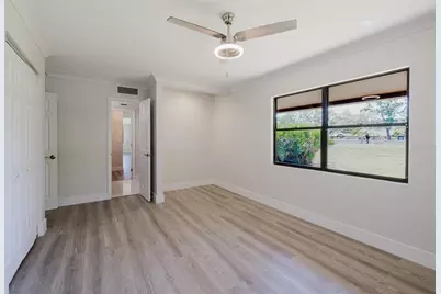 5604 Doral Drive, Sarasota, FL 34243 - Photo 40