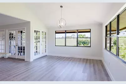 5604 Doral Drive, Sarasota, FL 34243 - Photo 20