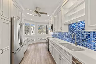 1928 Harbourside Dr, Longboat Key, FL 34228 - Photo 8