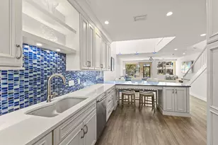 1928 Harbourside Dr, Longboat Key, FL 34228 - Photo 12