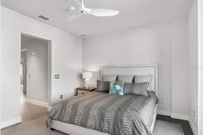 4765 Gulf Of Mexico Drive #B202, Longboat Key, FL 34228 - Photo 40