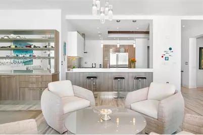 4765 Gulf Of Mexico Drive #B202, Longboat Key, FL 34228 - Photo 14