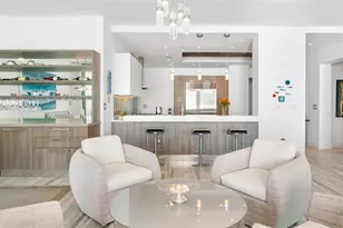 4765 Gulf of Mexico Dr, Longboat Key, FL 34228 - Photo 14