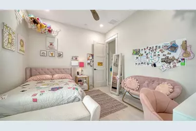 5930 Briarwood Avenue, Sarasota, FL 34231 - Photo 38