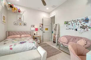 5930 Briarwood Ave, Sarasota, FL 34231 - Photo 38