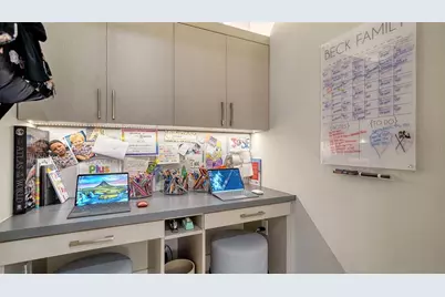 5930 Briarwood Avenue, Sarasota, FL 34231 - Photo 50