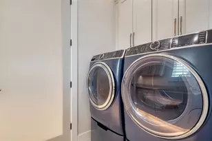 5930 Briarwood Ave, Sarasota, FL 34231 - Photo 50