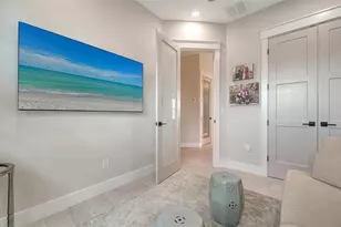 5930 Briarwood Ave, Sarasota, FL 34231 - Photo 32