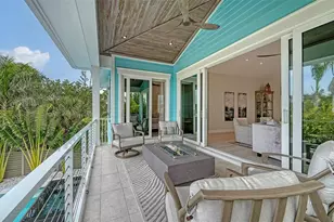 5930 Briarwood Ave, Sarasota, FL 34231 - Photo 10