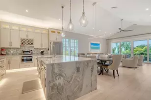 5930 Briarwood Ave, Sarasota, FL 34231 - Photo 22