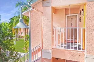 5500 Longwood Run Blvd, Sarasota, FL 34243 - Photo 2