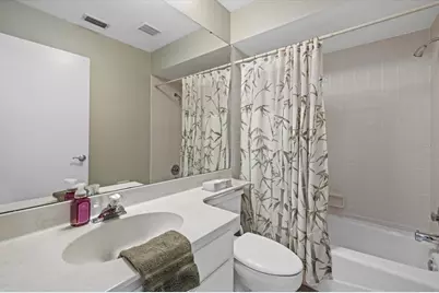 7205 Wood Creek Drive #16, Sarasota, FL 34231 - Photo 24