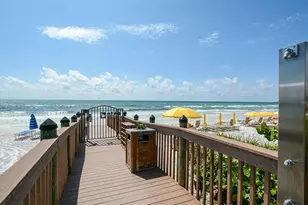 915 Seaside Dr, Sarasota, FL 34242 - Photo 30