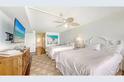 2675 Gulf Of Mexico Drive #403, Longboat Key, FL 34228 - Photo 42