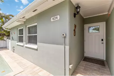 424 62nd Street, Holmes Beach, FL 34217 - Photo 6