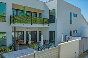 1755 7th St, Sarasota, FL 34236 - Photo 4