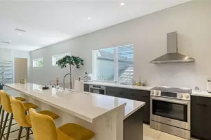 1755 7th St, Sarasota, FL 34236 - Photo 60