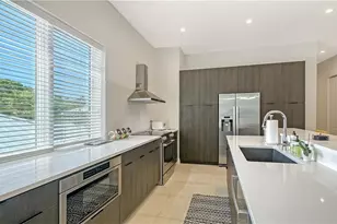 1755 7th St, Sarasota, FL 34236 - Photo 52