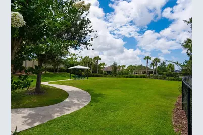 5742 Hydrangea Circle, Sarasota, FL 34238 - Photo 48
