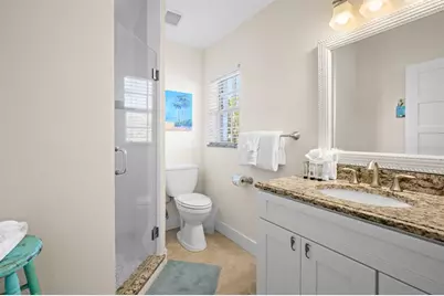 5608 Holmes Boulevard, Holmes Beach, FL 34217 - Photo 22