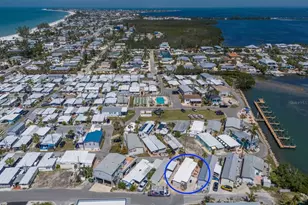 2601 Gulf Dr N, Bradenton Beach, FL 34217 - Photo 22