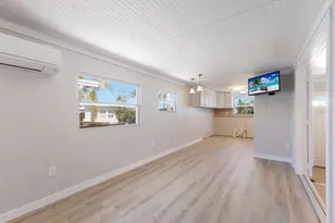 2601 Gulf Dr N, Bradenton Beach, FL 34217 - Photo 6