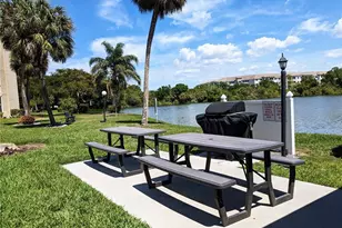 3660 Lake Bayshore Dr, Bradenton, FL 34205 - Photo 24