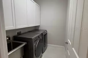 7608 Registrar Way, Sarasota, FL 34243 - Photo 38