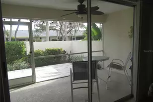 7008 W Country Club Dr N, Sarasota, FL 34243 - Photo 6
