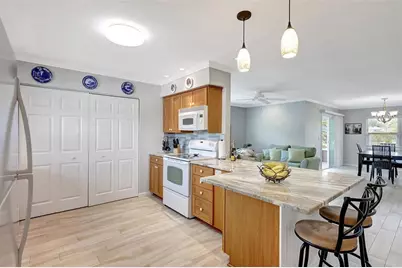 4420 Tecumseh Trail #38, Sarasota, FL 34233 - Photo 8