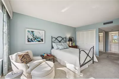 7461 W Country Club Drive N #207, Sarasota, FL 34243 - Photo 22