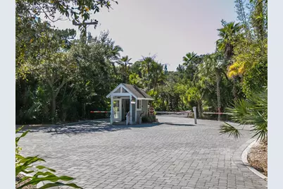 7219 Pine Needle Road, Sarasota, FL 34242 - Photo 12