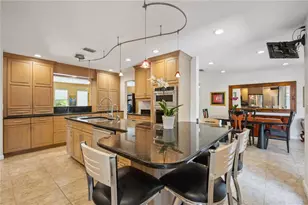 711 Birdsong Ln, Sarasota, FL 34242 - Photo 18