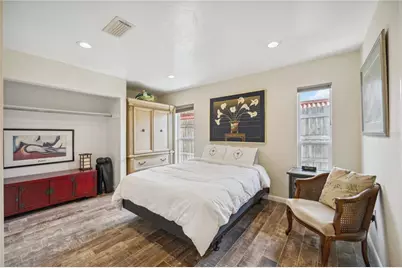 711 Birdsong Lane, Sarasota, FL 34242 - Photo 26