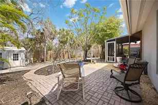 711 Birdsong Ln, Sarasota, FL 34242 - Photo 38