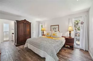 711 Birdsong Ln, Sarasota, FL 34242 - Photo 22