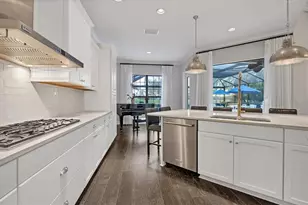 15024 Castle Park Terrace, Lakewood Ranch, FL 34202 - Photo 18