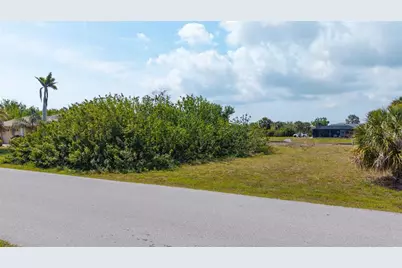 17117 Canary Lane, Port Charlotte, FL 33948 - Photo 10