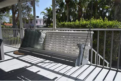 7676 Westmoreland Drive, Sarasota, FL 34243 - Photo 36