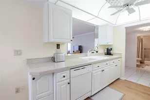 5609 Sheffield Green Circle, Sarasota, FL 34233 - Photo 20