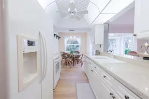 5609 Sheffield Green Circle, Sarasota, FL 34233 - Photo 22