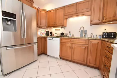 1512 Pelican Point Drive #BA264, Sarasota, FL 34231 - Photo 6