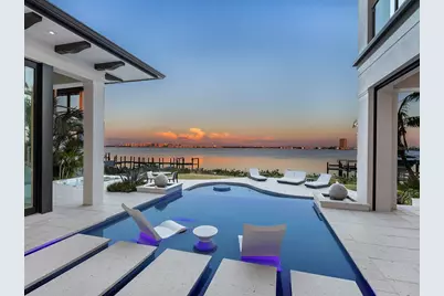 424 Bowdoin Circle, Sarasota, FL 34236 - Photo 2