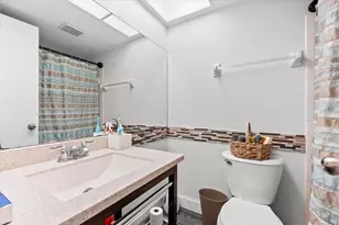 6348 7th Ave W, Bradenton, FL 34209 - Photo 18