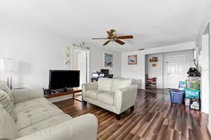 6348 7th Ave W, Bradenton, FL 34209 - Photo 2