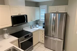 3604 54th Dr W, Bradenton, FL 34210 - Photo 4