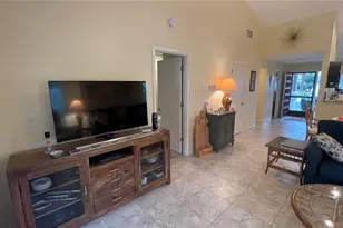 5256 Myrtlewood Rd, Sarasota, FL 34235 - Photo 10